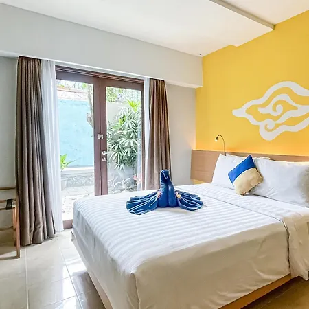 Kuta Beach Hotel Exterior photo