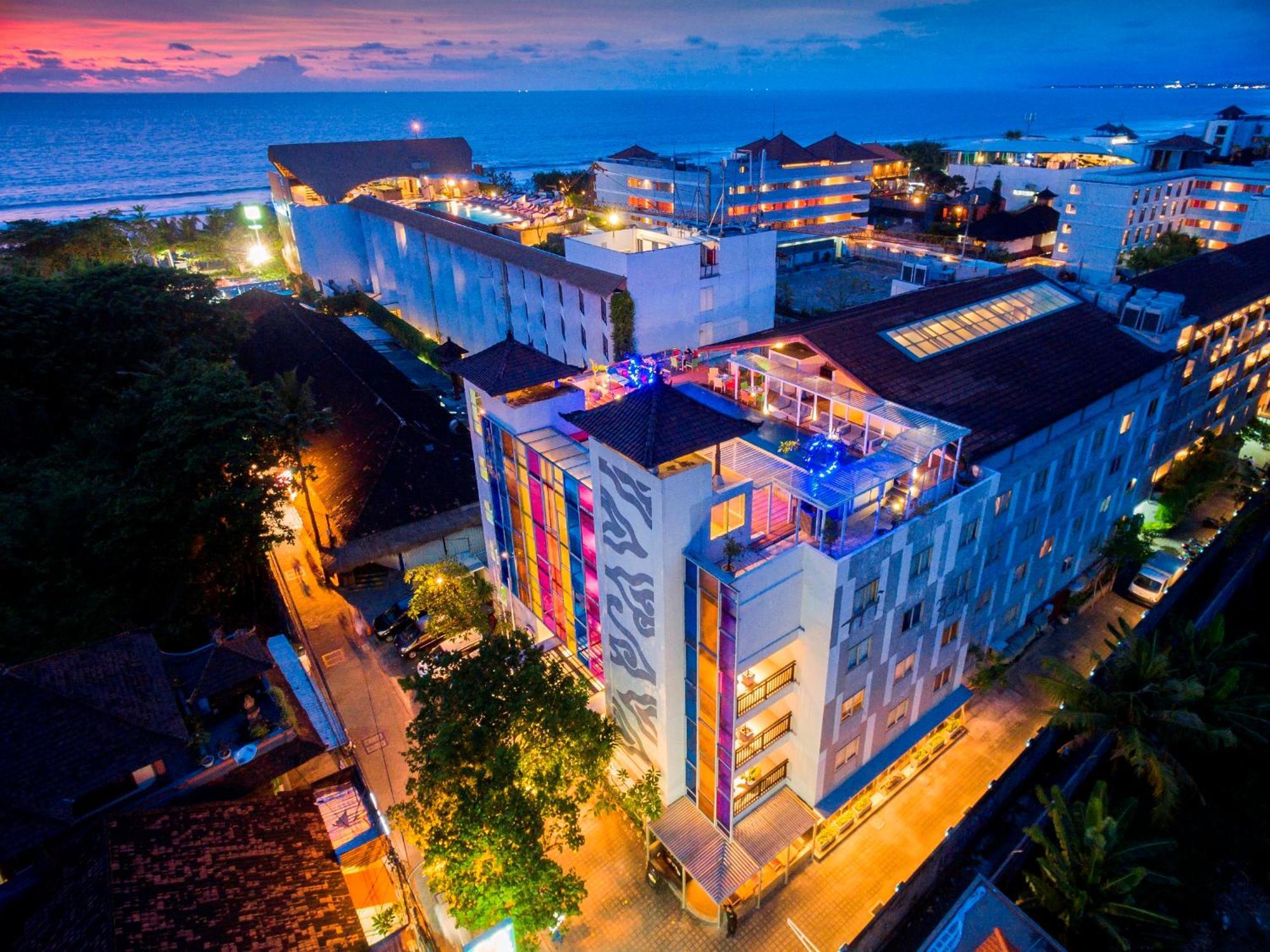Kuta Beach Hotel 4*